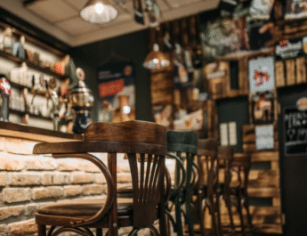 Guía para montar un bar con éxito: lo que nadie te cuenta sobre emprender en hostelería