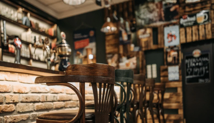Guía para montar un bar con éxito: lo que nadie te cuenta sobre emprender en hostelería