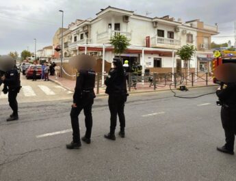 Incendio en una cocina de bar en la Estación Linares-Baeza: una llamada urgente a reforzar la seguridad en locales hosteleros.