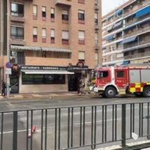 Incendio en restaurante del Infante Juan Manuel de Murcia provoca desalojos urgentes y alarma vecinal. Un fuego inesperado